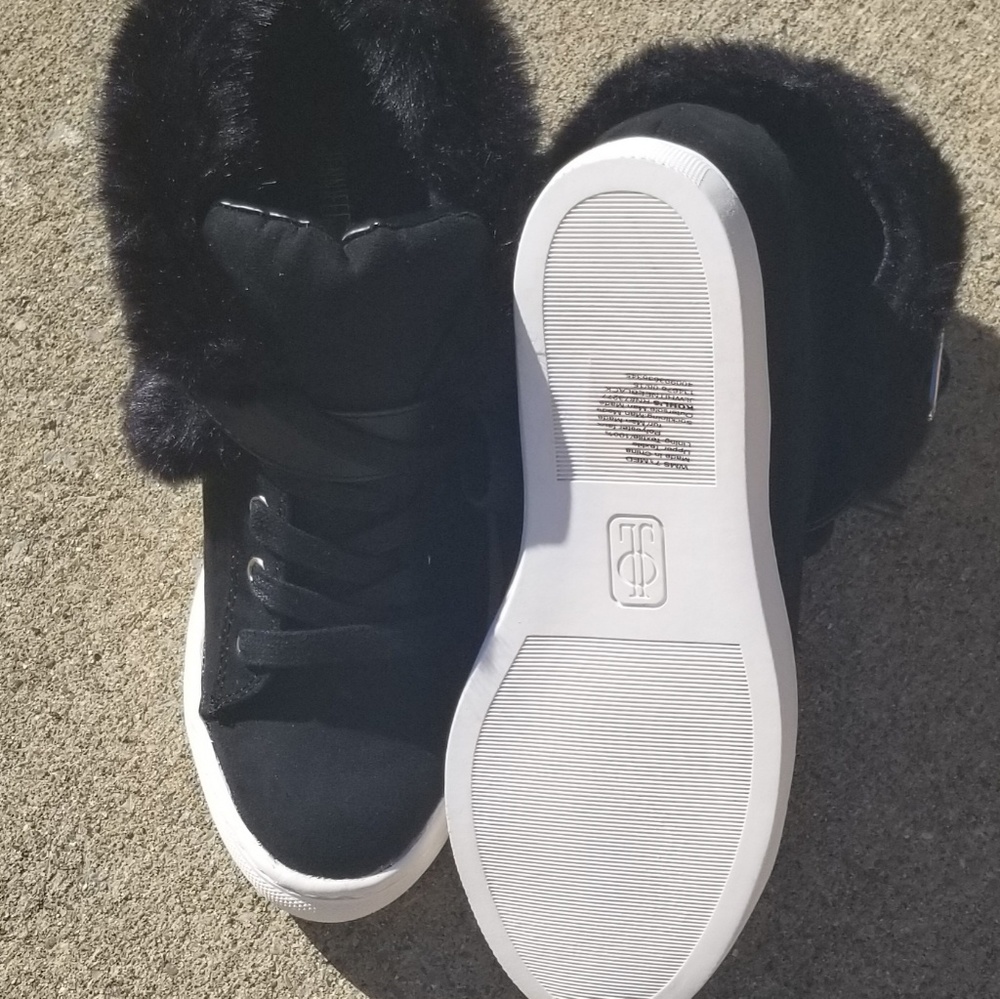 JLO Fur Hi-Top Sneakers - Picture 7 of 7